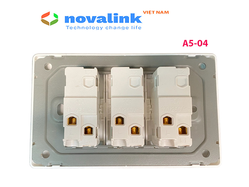 Bộ Mặt 3 công tắc 1 chiều khung nhôm cao cấp hình chữ nhật màu trắng điện áp 220V-250V