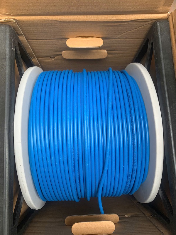 Cáp mạng Cat6 UTP veggieg lõi đồng nguyên chất chuẩn AWG